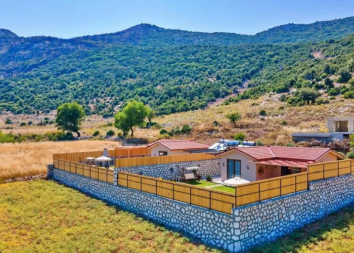 Saribelen 1 Bedroom Secluded With Private Pool Hot Tub Villa